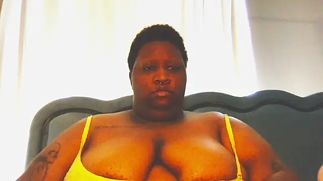 xxmoniquestarrxx online show from May 2026 01:27:02 PM