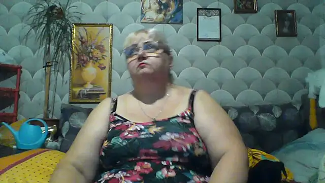 MarinaFarina53 online show from July 2026 06:14:02 PM