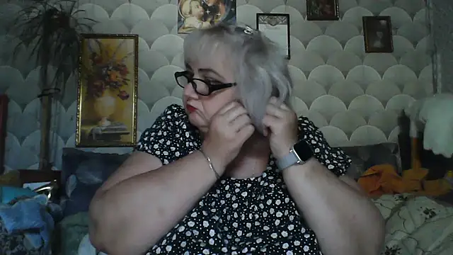 MarinaFarina53 online show from July 2026 04:41:01 AM