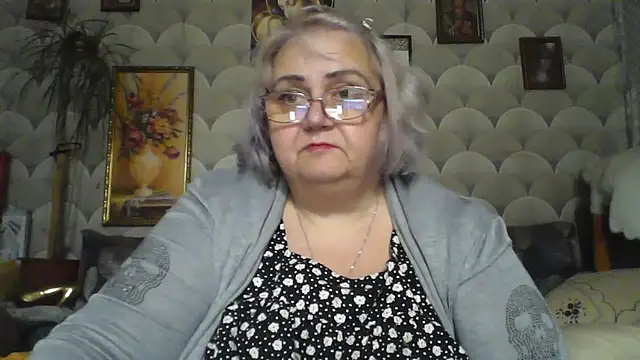 MarinaFarina53 online show from July 2026 07:57:01 AM