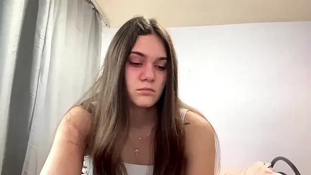 Snapshot of MaryRaven chatting on May 2026 02:14:01 PM MaryRaven online show from May 2026 02:14:01 PM