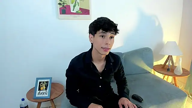 Snapshot of jacob_colliins chatting on June 2026 03:35:01 AM jacob colliins online show from June 2026 03:35:01 AM