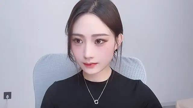  222Mia online show from May 2026 02:53:02 AM