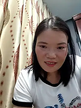 Snapshot of -Trici- chatting on May 2026 07:20:02 PM -Trici- online show from May 2026 07:20:02 PM