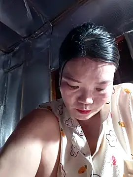 Snapshot of -Trici- chatting on June 2026 08:48:02 AM -Trici- online show from June 2026 08:48:02 AM