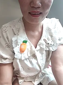 Snapshot of -Trici- chatting on June 2026 03:19:02 AM -Trici- online show from June 2026 03:19:02 AM