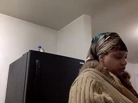 Snapshot of Fetiishjoiqueen chatting on May 2026 08:27:01 PM Fetiishjoiqueen online show from May 2026 08:27:01 PM