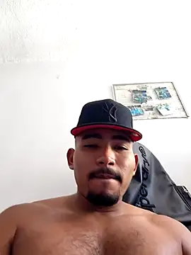 Snapshot of AndrssGold chatting on June 2026 02:08:01 PM AndrssGold online show from June 2026 02:08:01 PM