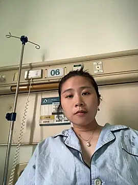 Snapshot of Iridessa- chatting on June 2026 07:14:02 AM Iridessa- online show from June 2026 07:14:02 AM