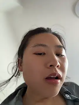 Snapshot of Iridessa- chatting on June 2026 11:16:02 PM Iridessa- online show from June 2026 11:16:02 PM