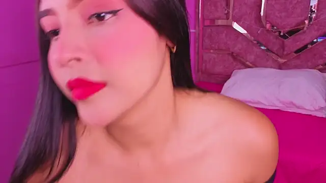 Snapshot of alisa_ousen chatting on May 2026 12:11:01 PM alisa ousen online show from May 2026 12:11:01 PM