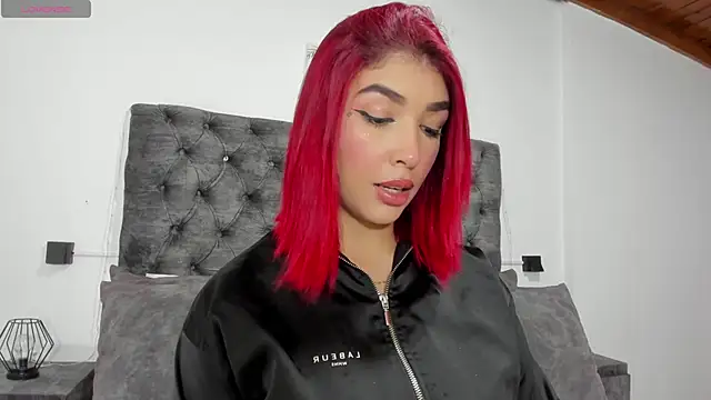 Alana2916 online show from June 2026 12:09:02 PM