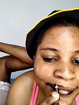 Snapshot of JuicyHoney_01 chatting on June 2026 08:31:02 AM JuicyHoney 01 online show from June 2026 08:31:02 AM