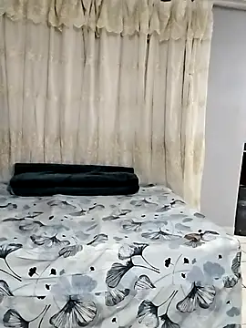 Snapshot of JuicyHoney_01 chatting on August 2026 07:41:02 PM JuicyHoney 01 online show from August 2026 07:41:02 PM