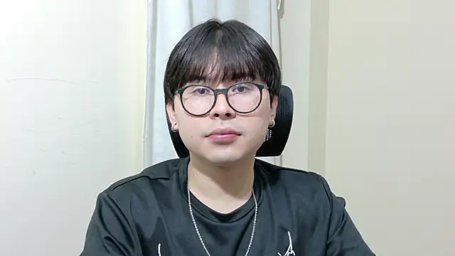 Snapshot of kuromi_boy chatting on June 2026 02:53:02 AM kuromi boy online show from June 2026 02:53:02 AM
