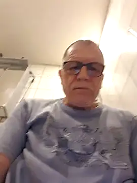 Snapshot of NextAct92 chatting on June 2026 02:21:01 AM NextAct92 online show from June 2026 02:21:01 AM