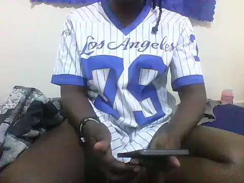 Snapshot of aya8702 chatting on May 2026 07:24:02 AM aya8702 online show from May 2026 07:24:02 AM