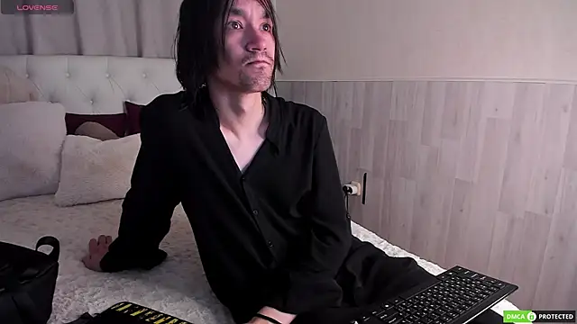 Snapshot of CalvinChapman chatting on July 2026 03:11:02 AM CalvinChapman online show from July 2026 03:11:02 AM