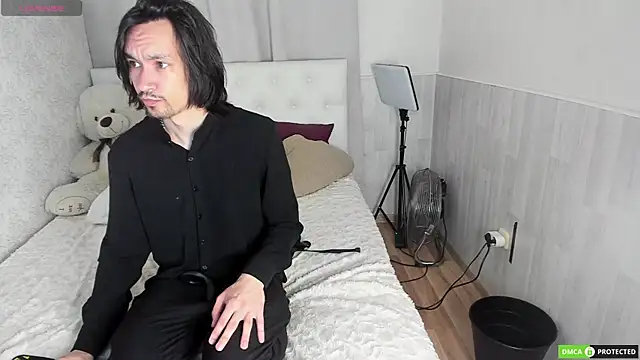 Snapshot of CalvinChapman chatting on July 2026 03:13:02 AM CalvinChapman online show from July 2026 03:13:02 AM