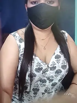 Cute-Sweety online show from May 2026 04:46:02 PM