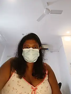 Xbees CT online show from June 2026 06:52:02 AM