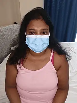 Xbees CT online show from June 2026 03:37:02 AM
