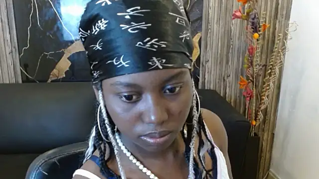 Snapshot of luna_bella160920 chatting on May 2026 07:20:01 PM luna bella160920 online show from May 2026 07:20:01 PM