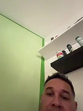 eduardba82 online show from May 2026 02:55:02 PM