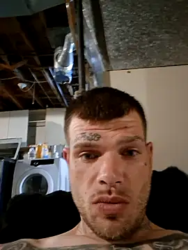 bubb2300 online show from May 2026 03:28:01 PM
