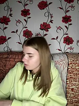 Snapshot of _Luna_Doll_ chatting on May 2026 05:21:02 PM Luna Doll online show from May 2026 05:21:02 PM