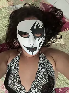cherrybr01 online show from May 2026 03:34:02 AM