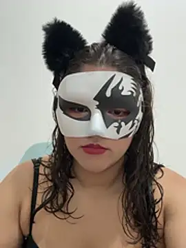 cherrybr01 online show from June 2026 01:11:02 AM