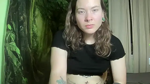 mo0ngoddess online show from January 2026 04:17:01 AM