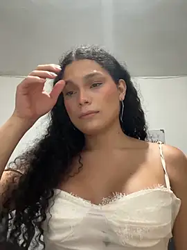 Prim Rosse online show from May 2026 11:59:01 AM