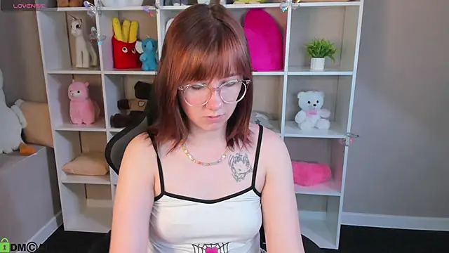 Sylvia Ruiz online show from May 2026 09:16:01 AM