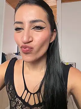 Snapshot of Charlottee01- chatting on June 2026 07:36:01 PM Charlottee01- online show from June 2026 07:36:01 PM