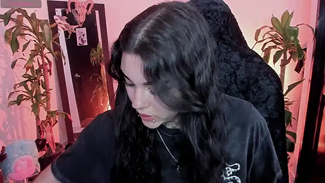 MissCharlottte 18 online show from June 2026 03:20:02 AM