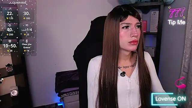 Snapshot of Aria_Bugatti chatting on May 2026 02:36:01 PM Aria Bugatti online show from May 2026 02:36:01 PM