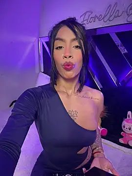 FiorellaBossh  online show from July 2026 04:37:02 AM