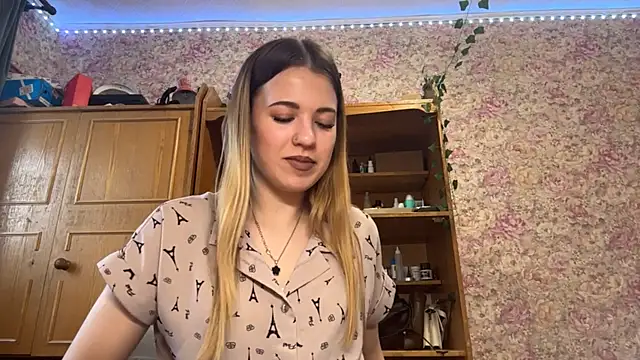 LatvianKat online show from May 2026 01:19:01 PM