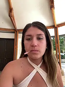 IsabelleMilan online show from June 2026 03:16:02 PM