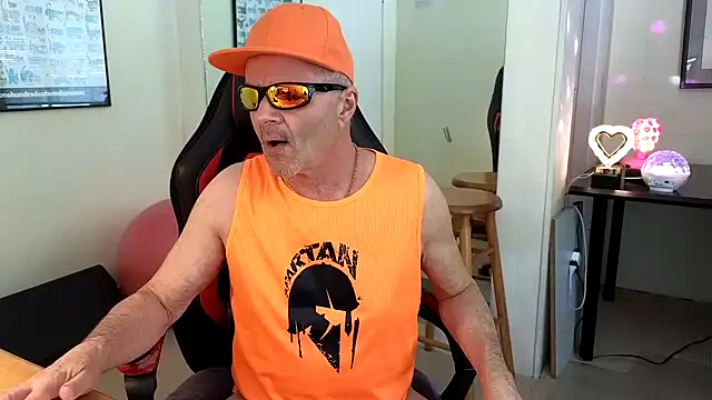 hotdadbod online show from January 2025 09:18:01 PM