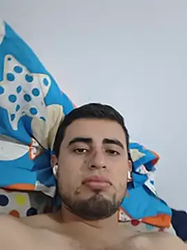 Snapshot of Alejo10051 chatting on June 2026 08:42:02 PM Alejo10051 online show from June 2026 08:42:02 PM