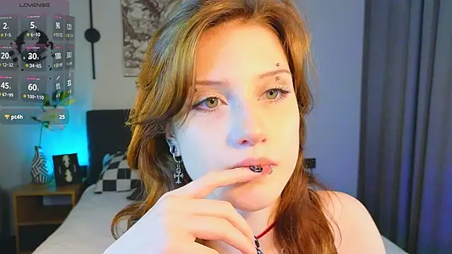 vampi queen online show from May 2026 05:10:01 PM