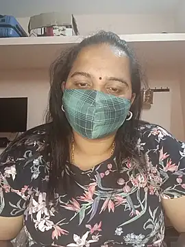 Snapshot of pirainilla chatting on July 2026 05:04:02 PM pirainilla online show from July 2026 05:04:02 PM