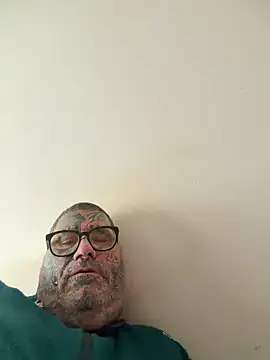 Snapshot of albertogg12 chatting on May 2026 12:15:01 PM albertogg12 online show from May 2026 12:15:01 PM
