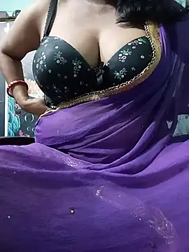 Snapshot of Savita_Bhabhiii chatting on May 2026 06:39:01 PM Savita Bhabhiii online show from May 2026 06:39:01 PM