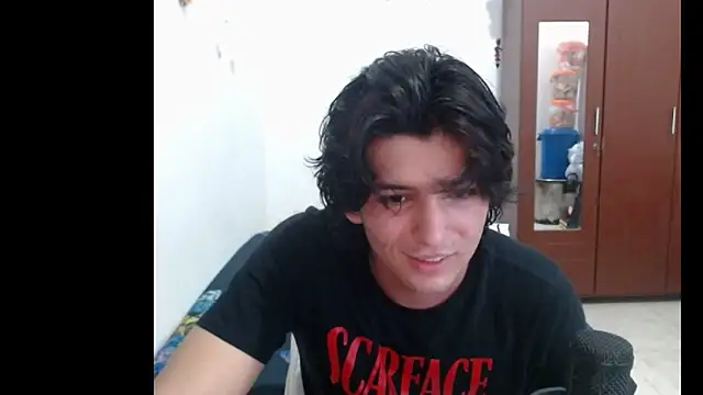 Snapshot of Archangel__ chatting on May 2026 02:40:02 AM Archangel online show from May 2026 02:40:02 AM