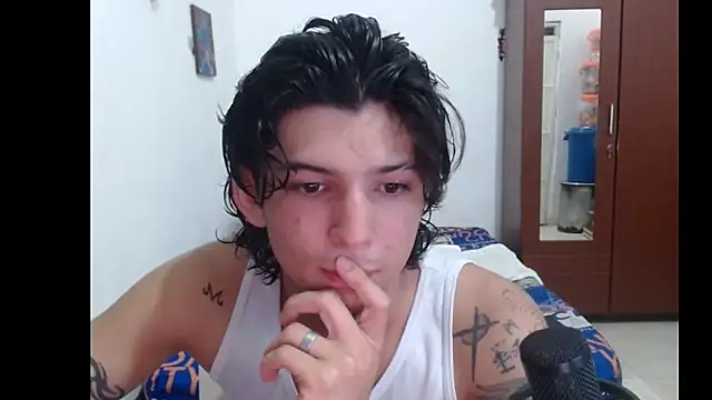 Snapshot of Archangel__ chatting on June 2026 02:57:02 AM Archangel online show from June 2026 02:57:02 AM