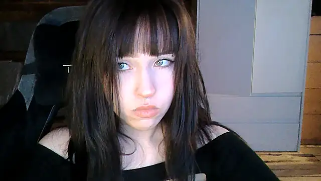 Snapshot of NoirEva chatting on May 2026 09:35:02 PM NoirEva online show from May 2026 09:35:02 PM